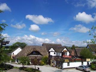 Guy'S Thatched Hamlet Barton  ภายนอก รูปภาพ